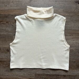 VTG 80s BOXY Cream Sleeveless Turtleneck Top